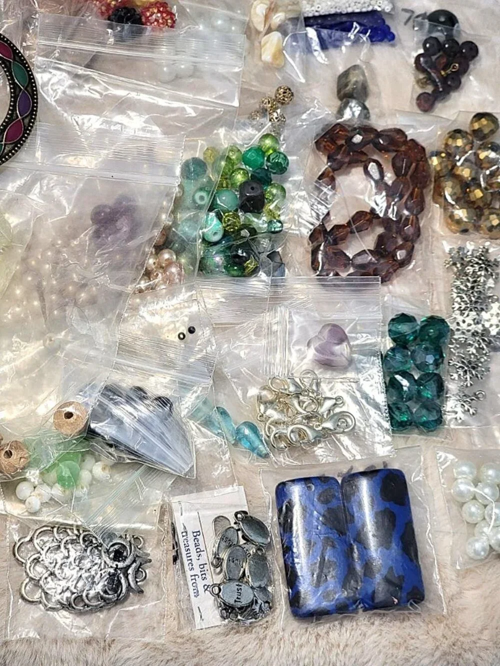 HUGE 4.5lb Destash Lot Jewelry Making Beads Findings Cabachons Various Mats #I
